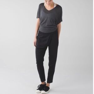 Lululemon Wrap it up Trouser Luon in Black size 6